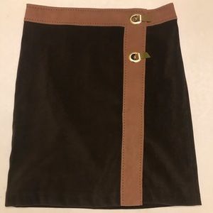 J.McLaughlin Brown Skirt Gold Clasp Size 6